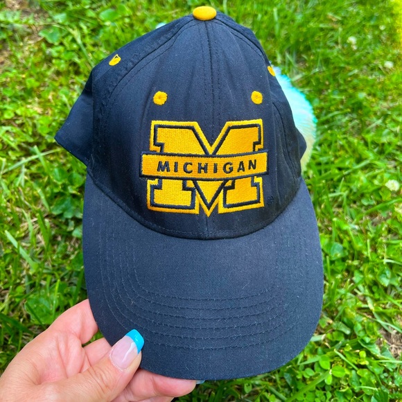 Child’s University of Michigan Cap - Picture 1 of 4
